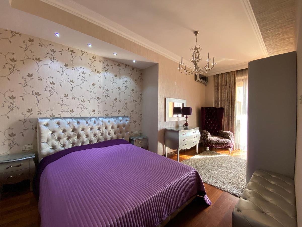 Amiryan Street, 3 Bedrooms Luxury Apartment Am440 Yerevan Exterior photo